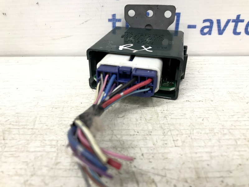 Блок управления дверьми RX 350 2003-2009 XU30 3.5 Бензин 2GRFE