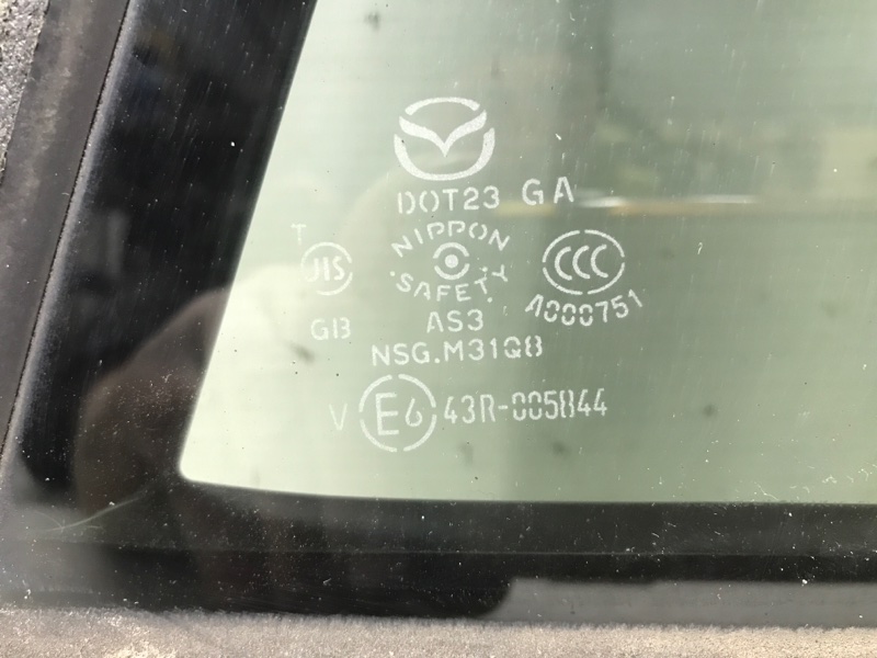 Стекло двери задней правой (форточка) Mazda CX 5 KE 2.2 diesel