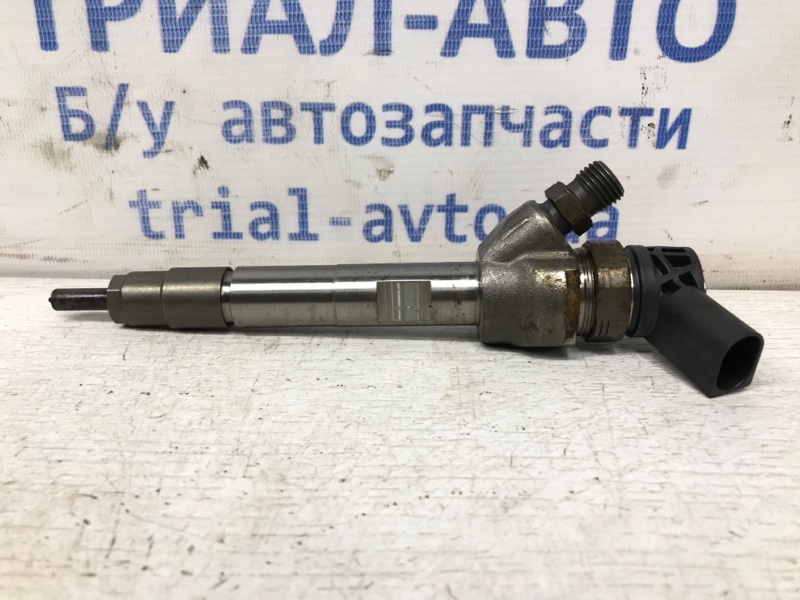 Форсунка топливная Toyota Avensis 2009-2018 T27 2.0 diesel 0445110613 Б/У
