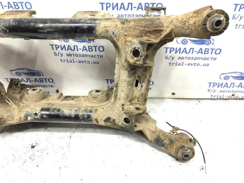 Балка задней подвески Suzuki Grand Vitara JT 2.0 Бензин J20A