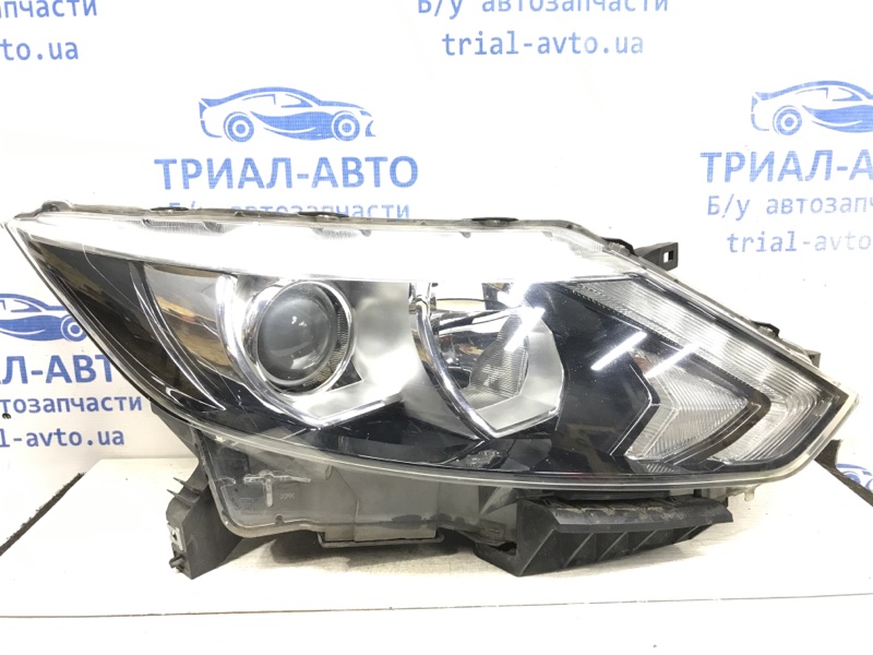 Фара правая Nissan Qashqai 2013-2022 J11 1.2 Бензин HRA2DDT 260104EA0A Б/У