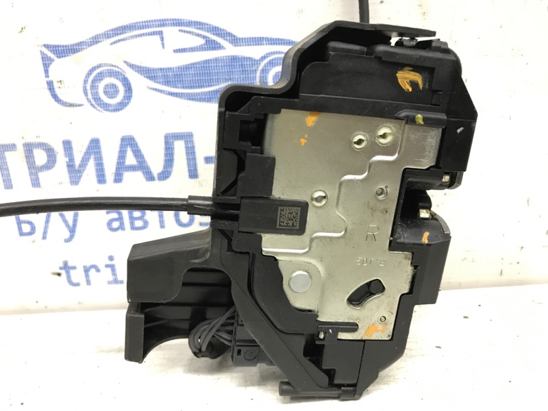 Замок двери задний правый Renault Scenic J95 1.5 Diesel K9K
