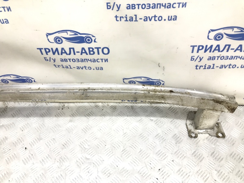 Усилитель бампера задний Renault Scenic J95 1.5 Diesel K9K