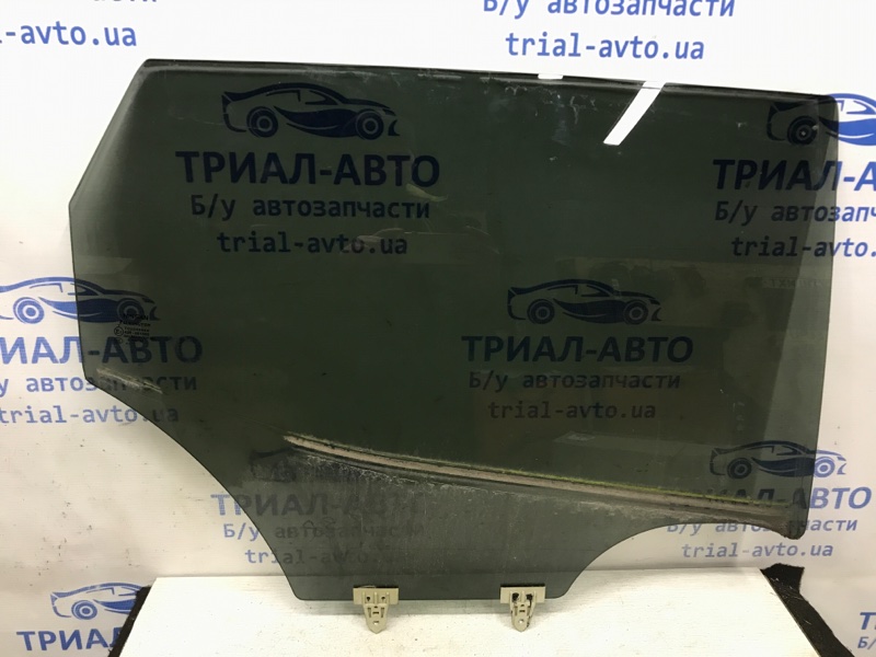 Стекло двери заднее правое Nissan Qashqai 2013-2022 J11 1.2 Бензин HRA2DDT 823004ET0A Б/У