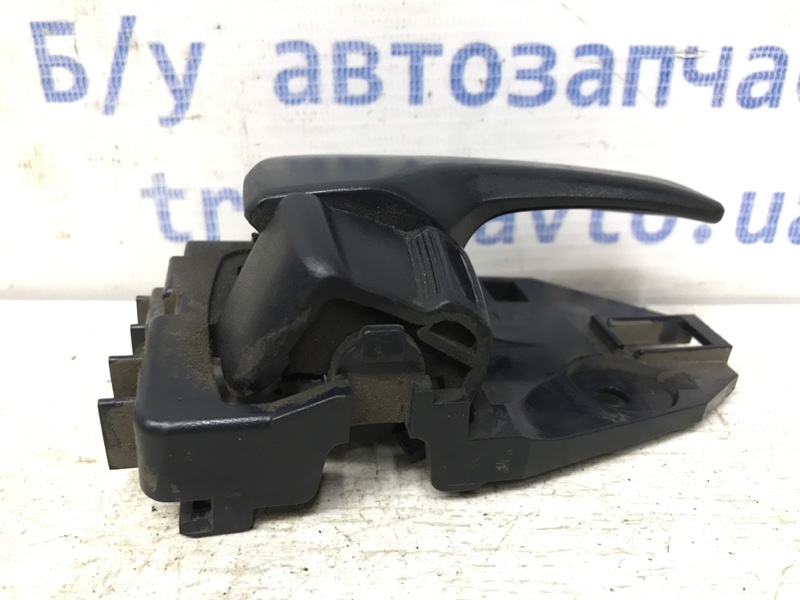 Ручка двери внутренняя правая Mitsubishi Lancer 9 1.6 бензин 4G18