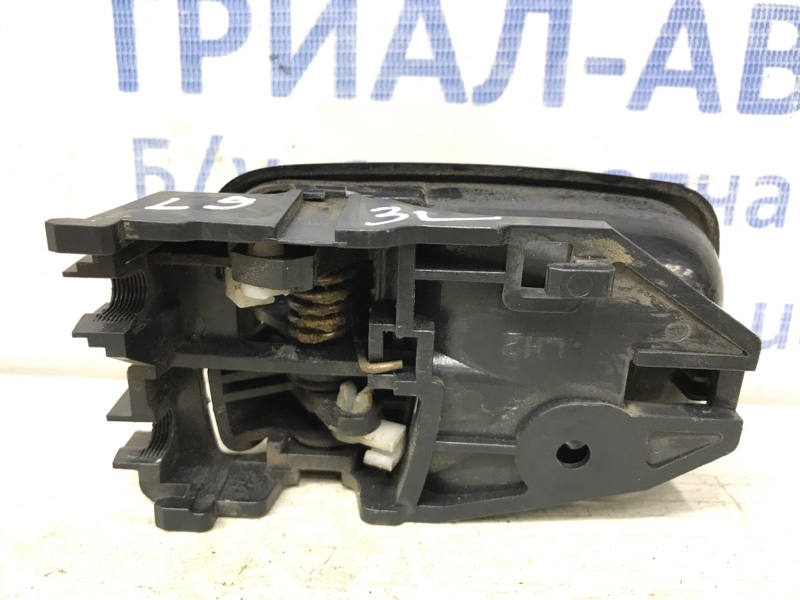 Ручка двери внутренняя левая Lancer 2003-2009 9 1.6 Бензин 4G18