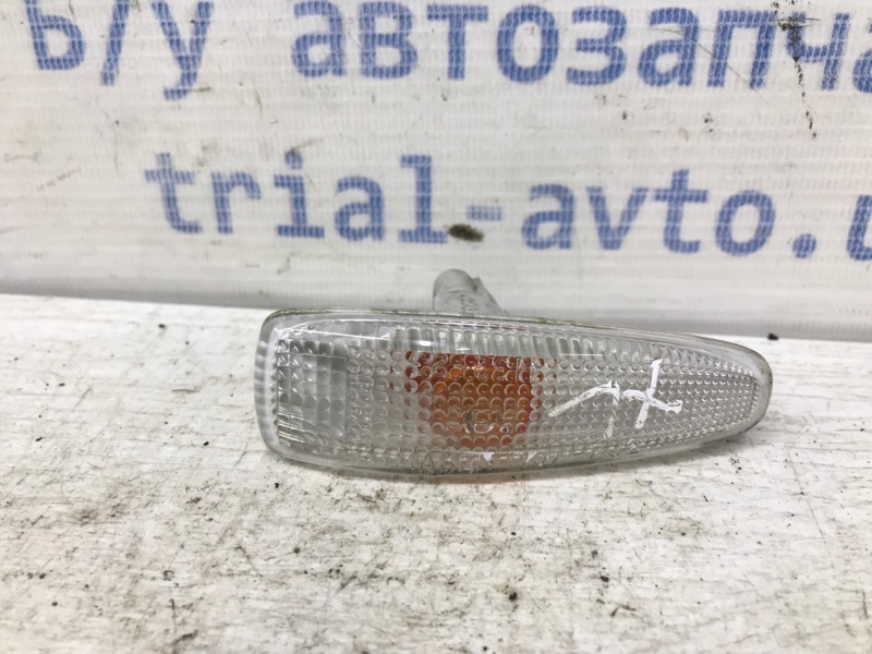 Запчасть повторитель поворотника Mitsubishi Outlander 2007-2012 XL 2.4 бензин 4b12 8351A001 Б/У Повторитель поворотника Mitsubishi Outlander 2007-2012 XL 2.4 бензин 4b12 8351A001 Б/У