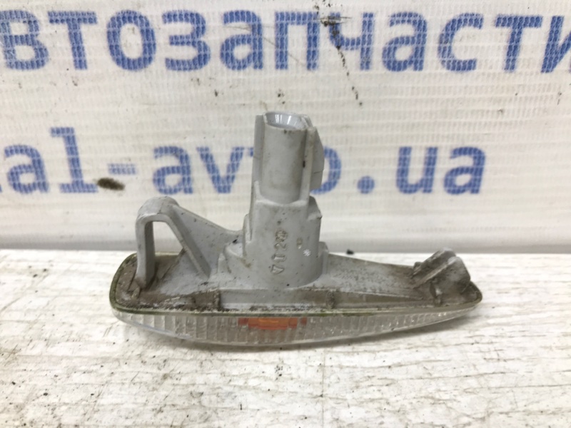 Повторитель поворотника Outlander 2007-2012 XL 2.4 бензин 4b12 Повторитель поворотника Outlander 2007-2012 XL 2.4 бензин 4b12