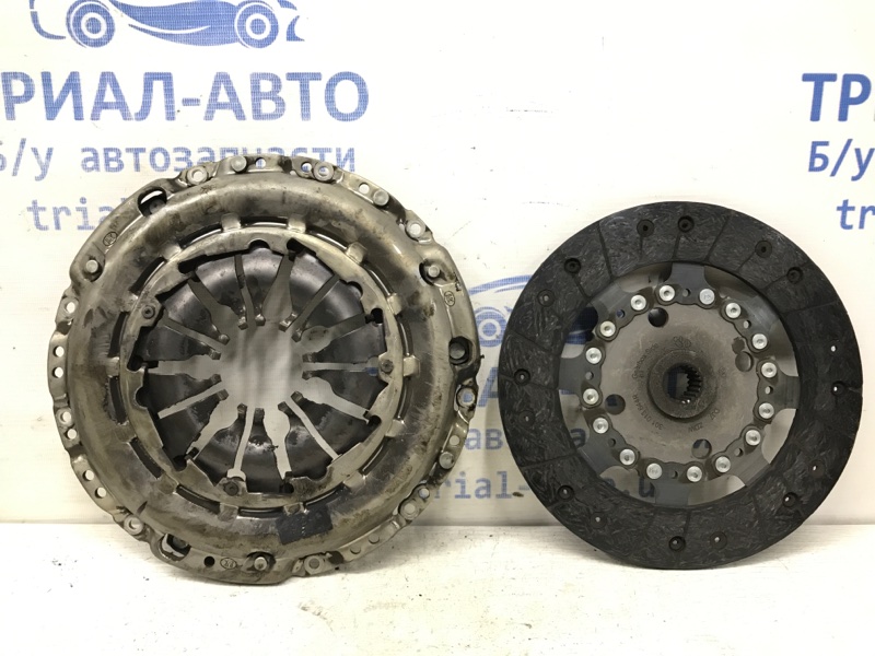 Корзина сцепления+Диск сцепления Nissan Qashqai 2013-2022 J11 1.2 Бензин HRA2DDT 3020500Q0D Б/У