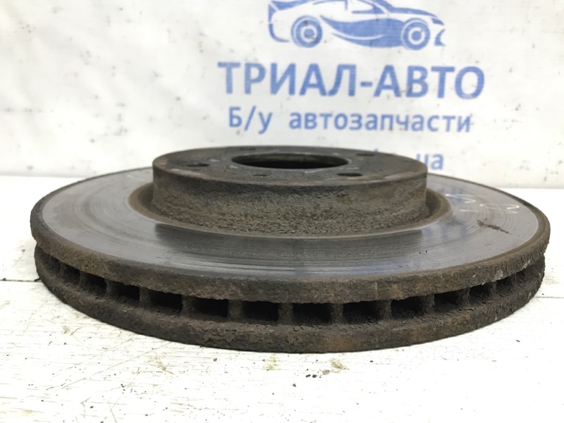 Диск тормозной передний Mitsubishi Lancer 9 1.6 бензин 4G18