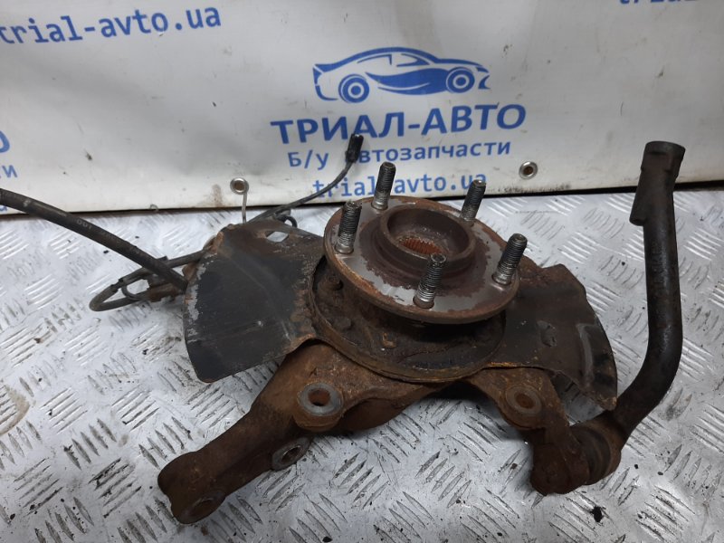 Кулак поворотный правый со ступицей Hyundai Santa fe DM 2.2 diesel D4HB