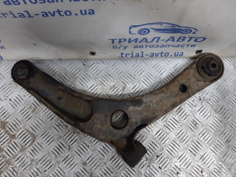 Рычаг левый Lancer 2007-2017 10 1.5 бензин 4a91