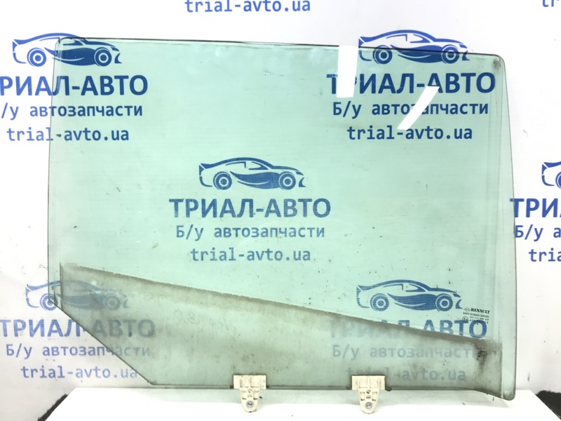 Стекло двери заднее левое Renault Megane 2009-2016 3 1.5 Diesel K9K 823010012R Б/У