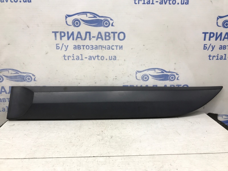 Накладка двери задняя левая Renault Megane 2009-2016 3 1.5 Diesel K9K 828770004R Б/У