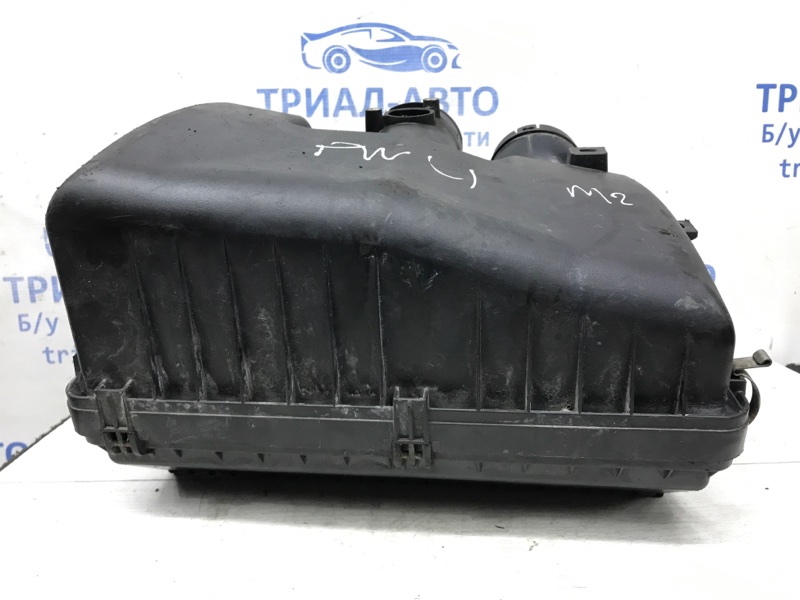 Корпус воздушного фильтра Mitsubishi Pajero Wagon 4 3.2 Дизель 4M41