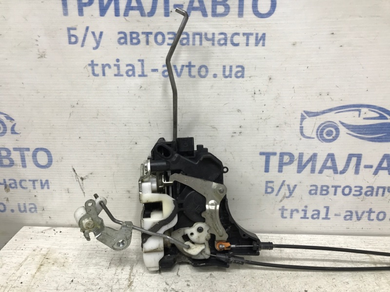 Замок двери передний правый Mitsubishi Lancer 10 1.5 бензин 4a91