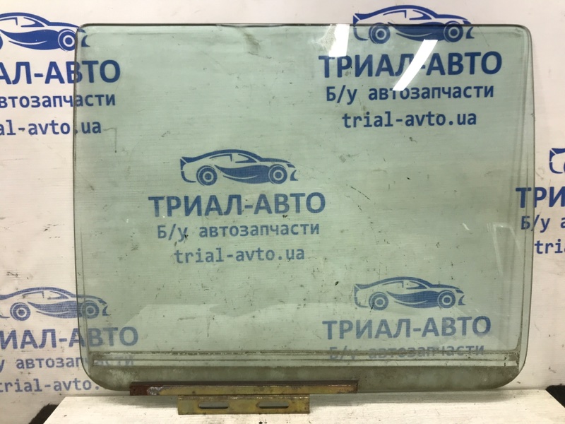 Стекло двери заднее правое Mitsubishi Pajero Sport 1996-2008 K9 2.5 Diesel 4D56 МКПП MR237926 Б/У