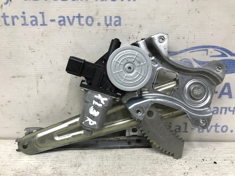 Стеклоподъемник задний правый Mitsubishi Outlander 2007-2012 XL 2.2 diesel 4N14 5743A049 Б/У