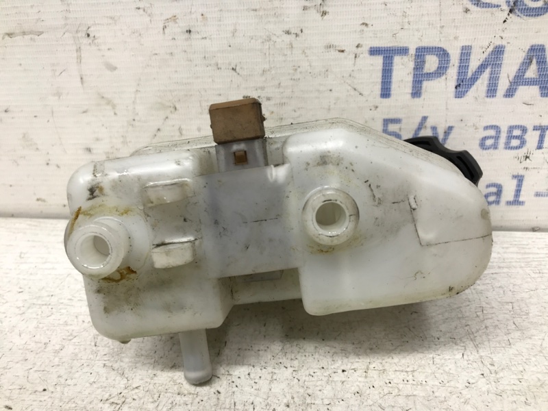Бачок главного тормозного цилиндра Tucson 2004-2009 JM 2.0 diesel D4EA МКПП