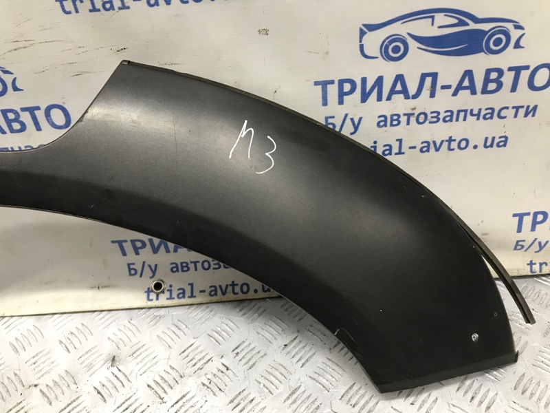 Накладка крыла задняя левая Hyundai Tucson JM 2.0 diesel D4EA МКПП