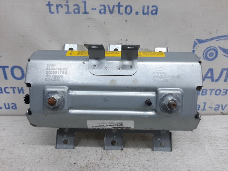 Подушка безопасности в торпеду I30 2007-2012 FD 1.6 Дизель D4FB МКПП Подушка безопасности в торпеду I30 2007-2012 FD 1.6 Дизель D4FB МКПП