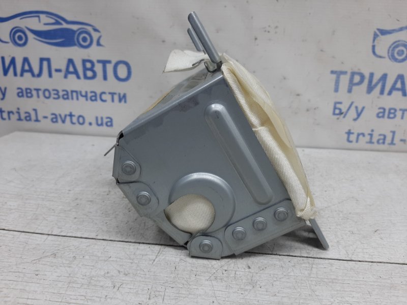 Подушка безопасности в торпеду I30 2007-2012 FD 1.6 Дизель D4FB МКПП Подушка безопасности в торпеду I30 2007-2012 FD 1.6 Дизель D4FB МКПП