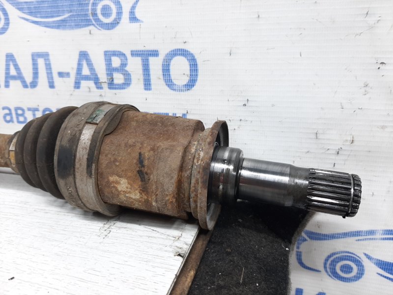 Привод задний правый Outlander 2007-2012 XL 2.2 diesel 4N14
