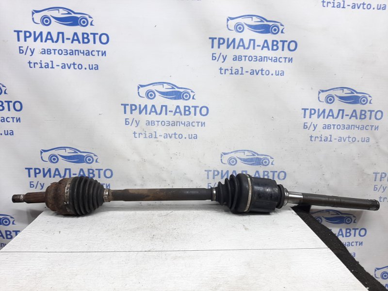 Привод передний правый МКПП Mitsubishi Outlander 2007-2012 XL 2.2 diesel 4N14 3815A176 Б/У