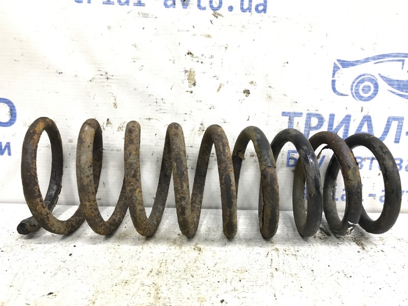 Запчасть пружина задняя Hyundai I30 2007-2012 FD 1.6 Дизель D4FB МКПП 55350-2L200 Б/У Пружина задняя Hyundai I30 2007-2012 FD 1.6 Дизель D4FB МКПП 55350-2L200 Б/У