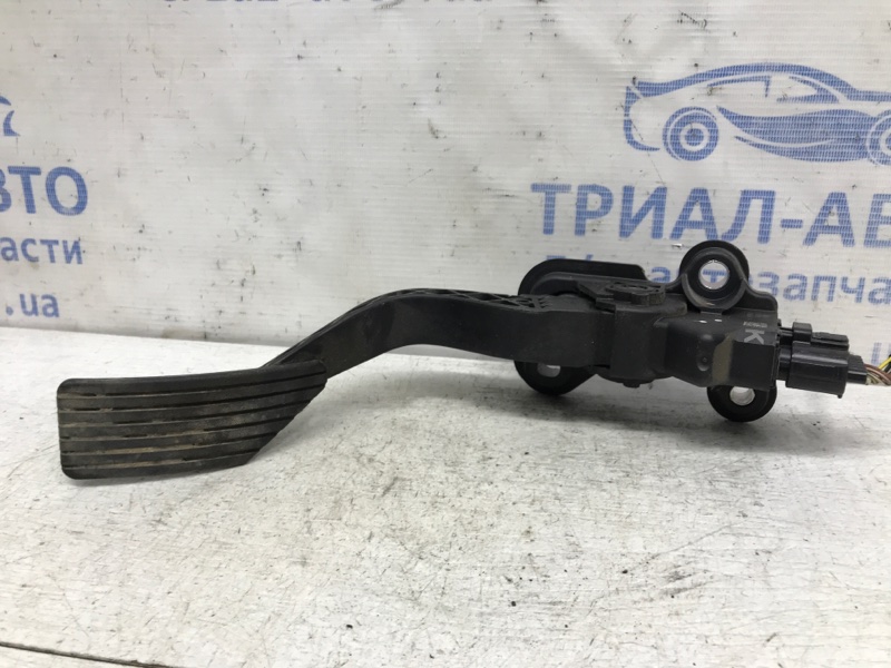 Педаль газа Outlander 2007-2012 XL 2.2 diesel 4N14