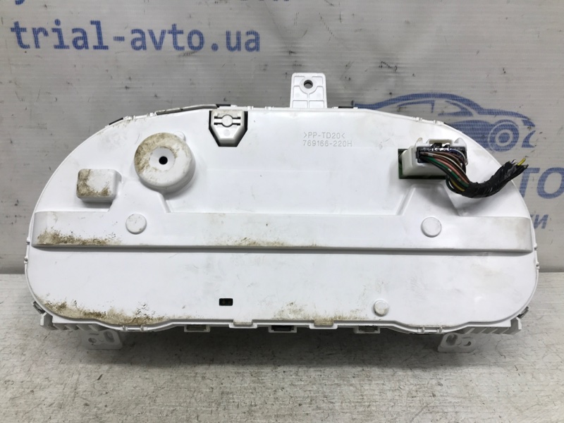 Приборная панель Lancer 2007-2017 10 1.8 бензин 4b10 Приборная панель Lancer 2007-2017 10 1.8 бензин 4b10