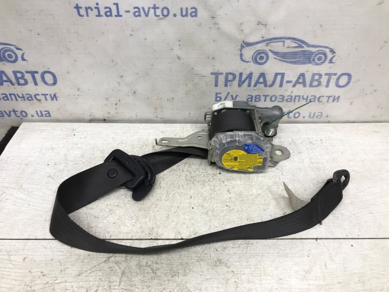 Запчасть ремень безопасности передний правый Mitsubishi Lancer 2007-2017 10 1.8 бензин 4b10 7000A410XA Б/У Ремень безопасности передний правый Mitsubishi Lancer 2007-2017 10 1.8 бензин 4b10 7000A410XA Б/У