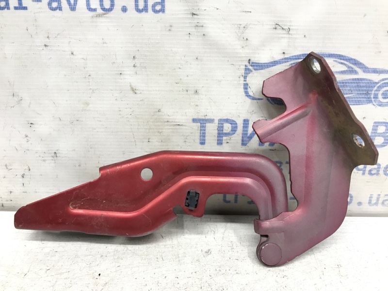 Петля капота правая Mitsubishi Lancer 2007-2017 10 1.5 бензин 4a91 5905A090 Б/У