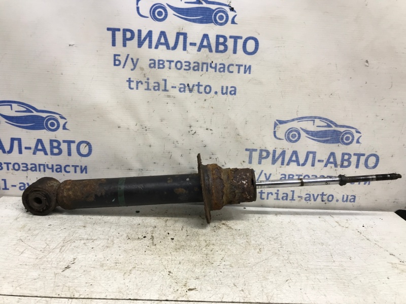 Амортизатор передний левый Mitsubishi Pajero Wagon 2006-2022 4 3.2 Дизель 4M41 4062A024 Б/У