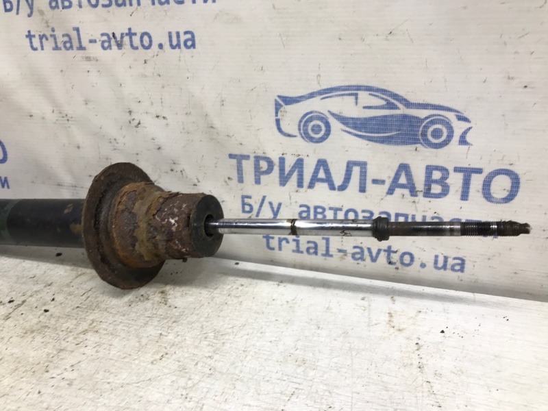 Амортизатор передний левый Pajero Wagon 2006-2022 4 3.2 Дизель 4M41