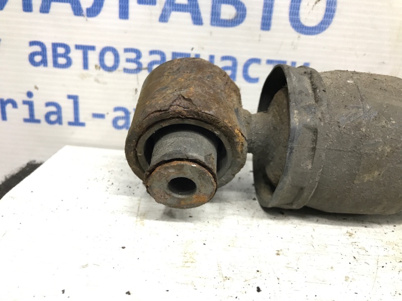 Амортизатор задний Renault Megane 3 1.5 Diesel K9K