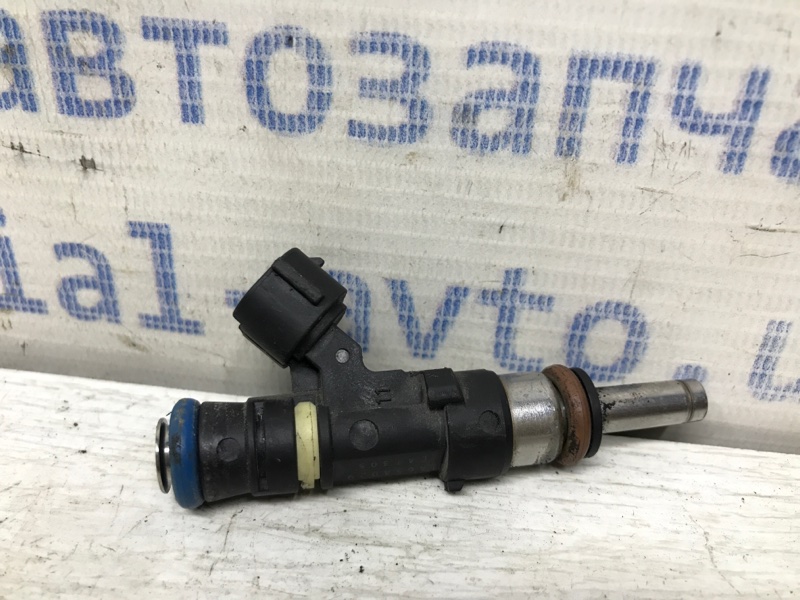 Форсунка топливная Mitsubishi Lancer 2007-2017 10 1.8 бензин 4b10 1465A029 Б/У