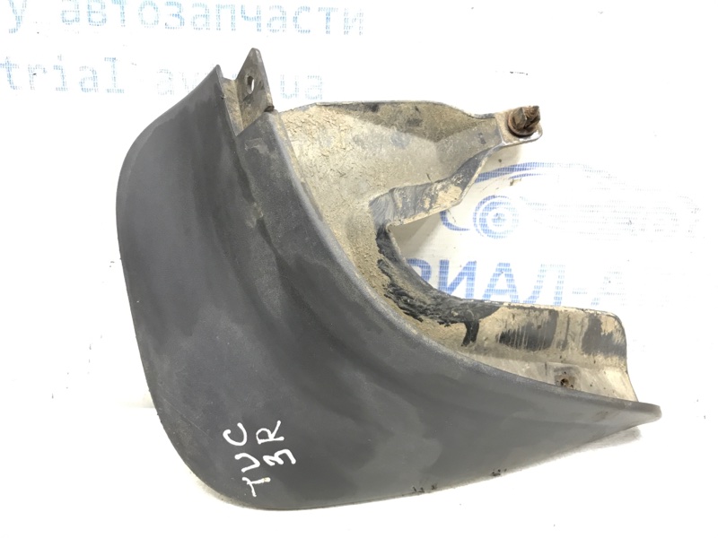 Брызговик задний правый Hyundai Tucson 2004-2009 JM 2.0 diesel D4EA МКПП 86842-2e010 Б/У