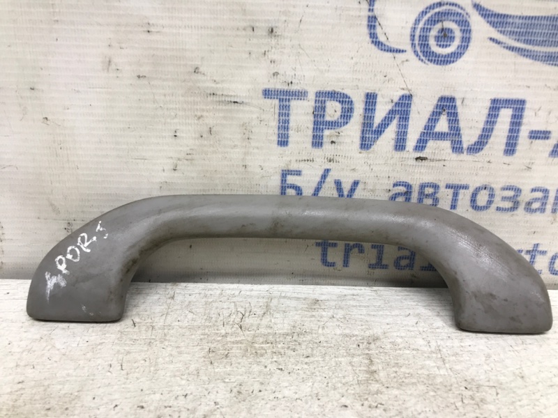 Ручка потолка Mitsubishi Pajero Sport 1996-2008 K9 2.5 Diesel 4D56 МКПП MR330017 Б/У
