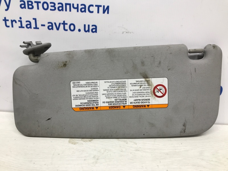 Козырек солнцезащитный правый Mitsubishi Outlander CU 2.4 бензин 4G69
