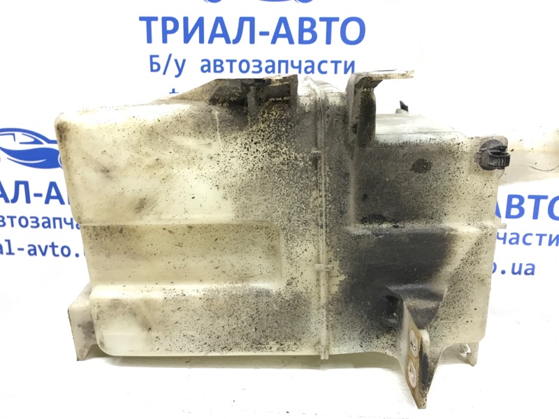 Бачок омывателя Mitsubishi Outlander CU 2.4 бензин 4G69