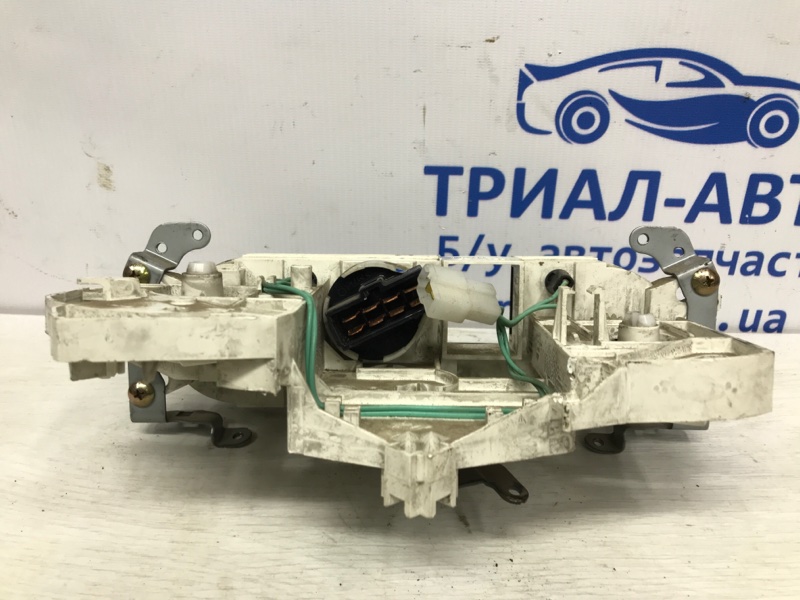 Блок управления кондиционером Pajero Sport 1996-2008 K9 2.5 Diesel 4D56 МКПП