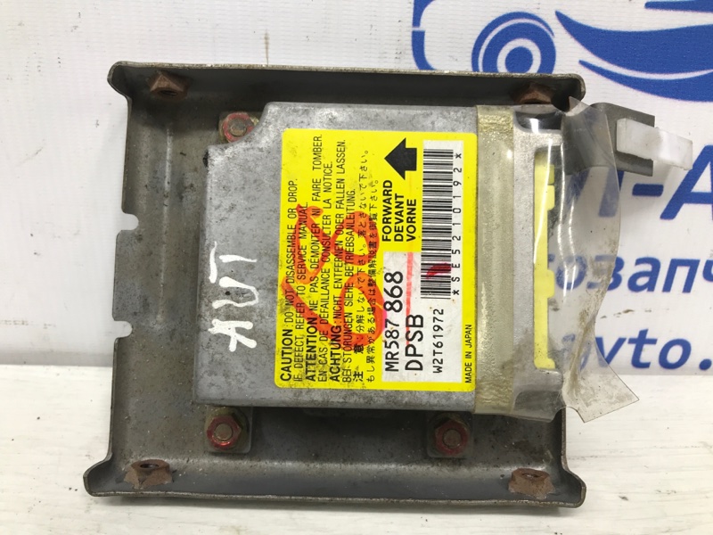 Блок AIRBAG Mitsubishi Outlander 2003-2007 CU 2.4 бензин 4G69 MR587868 Б/У