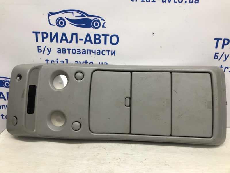Плафон передний Mitsubishi Pajero Sport 1996-2008 K9 2.5 Diesel 4D56 МКПП MR240322 Б/У