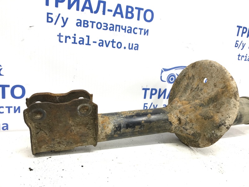 Амортизатор передний правый Outlander 2003-2007 CU 2.4 бензин 4G69