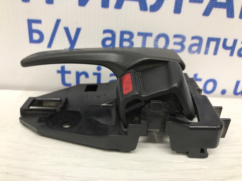 Ручка двери внутренняя левая Outlander 2003-2007 CU 2.4 бензин 4G69