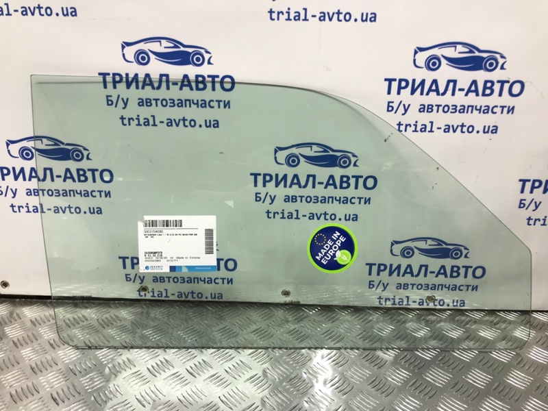 Стекло двери переднее правое Mitsubishi L200 2006-2015 KB 2.5 дизель 4D56U МКПП MR259236 Б/У