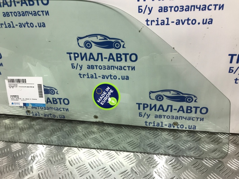 Стекло двери переднее правое L200 2006-2015 KB 2.5 дизель 4D56U МКПП