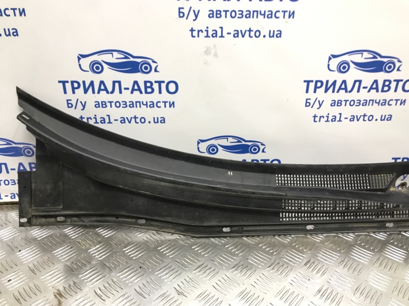 Дефлектор дворников Outlander 2003-2007 CU 2.4 бензин 4G69