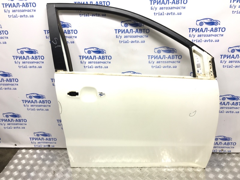 Дверь передняя правая SsangYong Korando 2010-2019 C200 2.0 diesel D20DTF 6202134002 Б/У